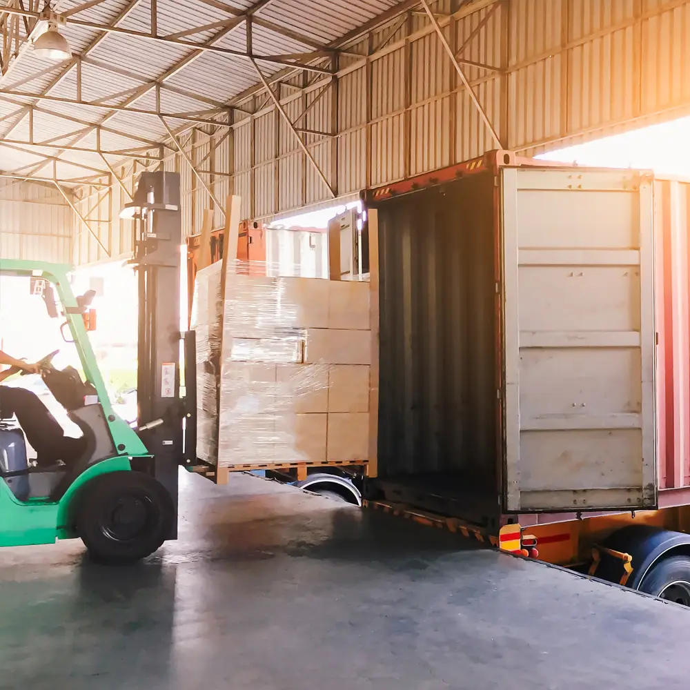 loading a shipping container